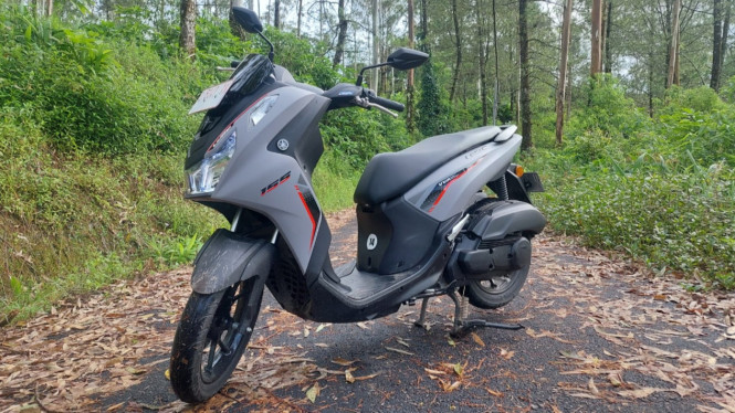 Yamaha Lexi LX 155