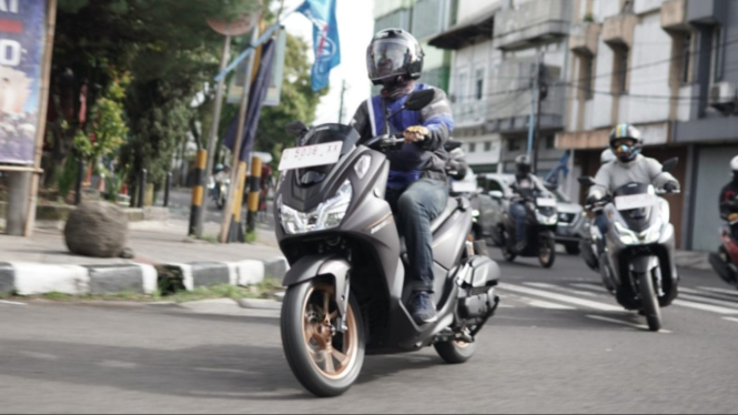 Tes ride Yamaha Lexi LX 155