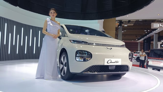 Wuling Cloud EV