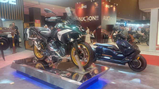 Motor baru BMW di IIMS 2024