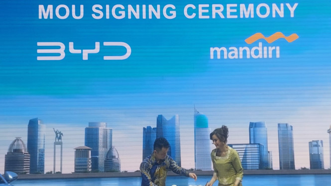 BYD Mou Bank Mandiri di IIMS 2024