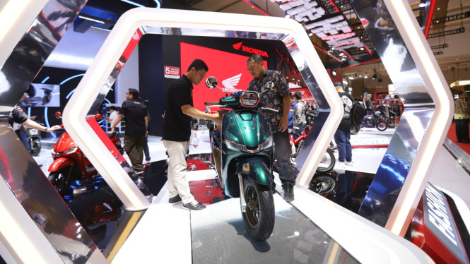 Honda Stylo 160 primadona di IIMS 2024