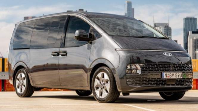 Hyundai Staria Hybrid