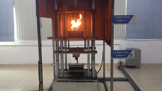 Pembuktian baterai LFP vs nikel