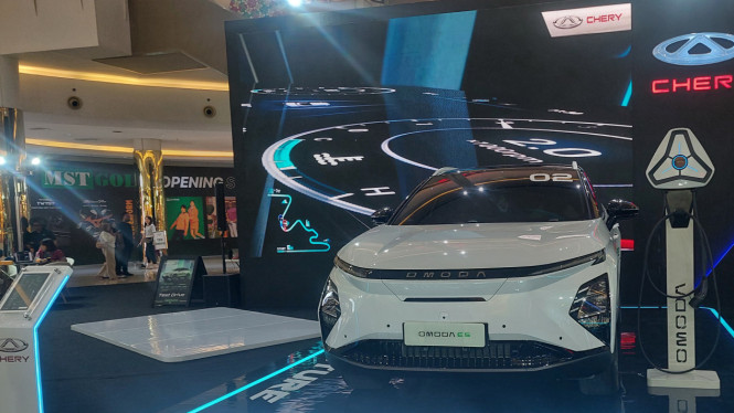 Chery Omoda E5