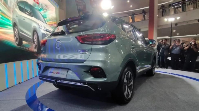 MG VS HEV jadi mobil hybrid MG pertama di Indonesia