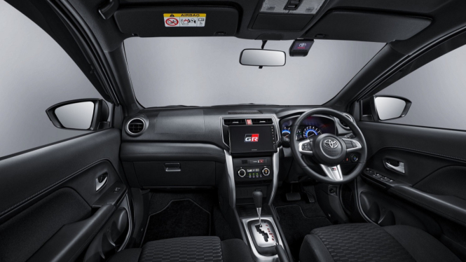 Interior Toyota Rush GR Sport baru