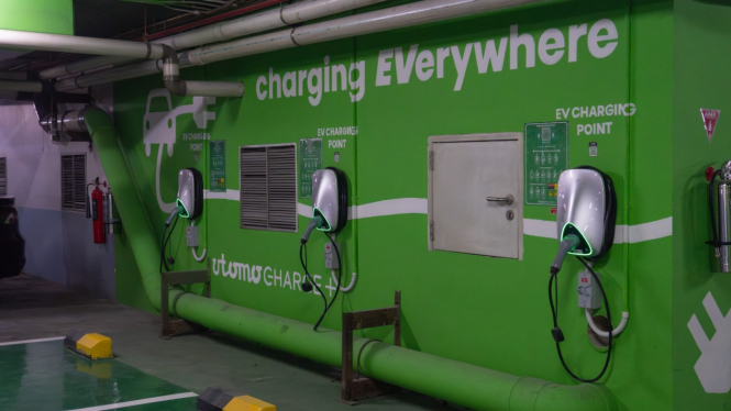 Charging mobil listrik gratis selama mudik lebaran