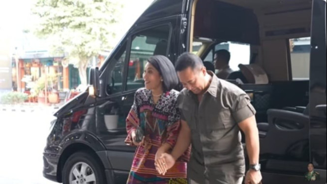 Mobil Purn Panglima Jenderal TNI Andika Perkasa