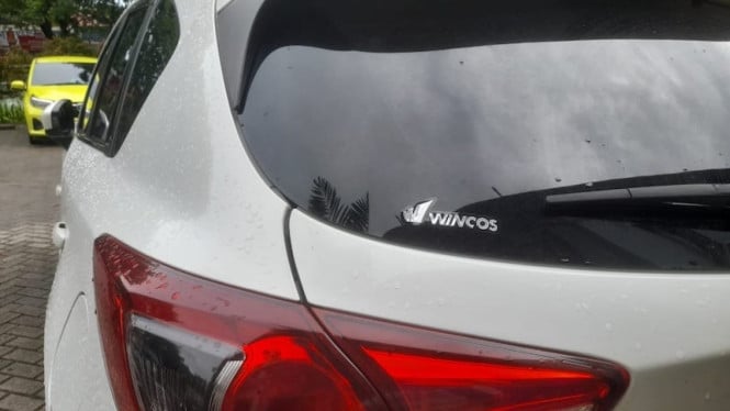 Kaca film mobil Wincos