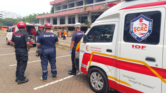 Suzuki Carry Ambulans