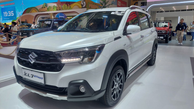 Suzuki XL7 Hybrid di GIIAS 2024