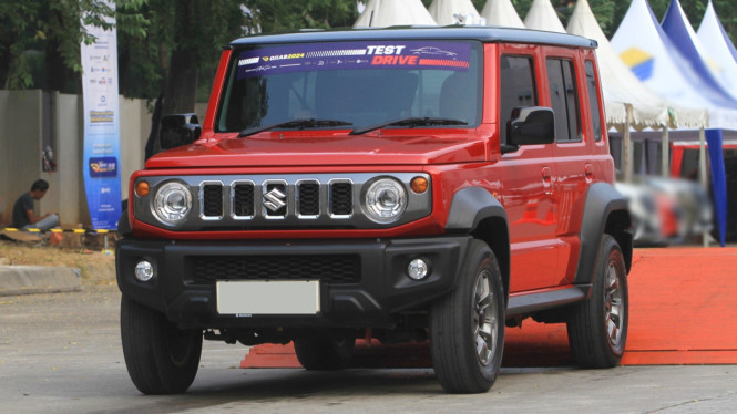 Suzuki Jimny 5-pintu di Test Drive GIIAS 2024