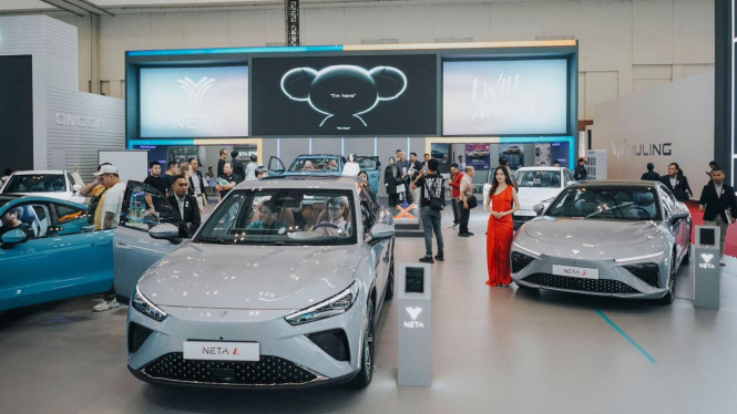 Penjualan mobil listrik Neta di GIIAS 2024