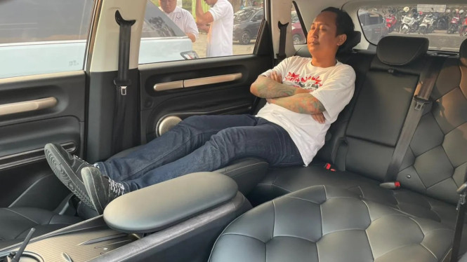 Interior Wuling Cloud EV