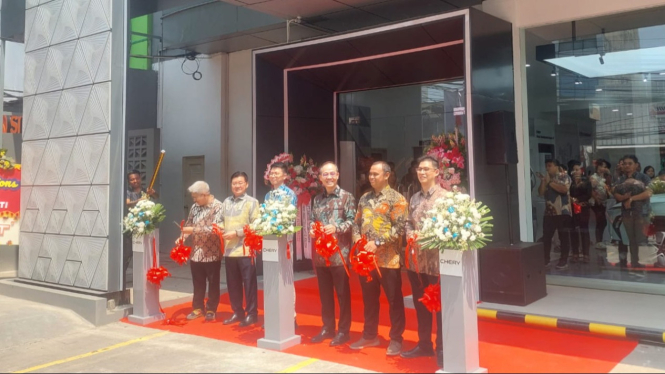 Peresmian Diler Chery di Fatmawati Jakarta Selatan