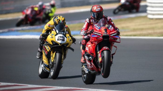 Luca Salvadori tewas saat balapan di jalan raya