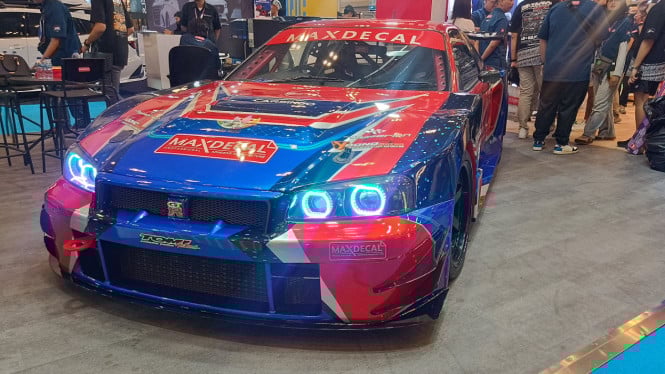 Wraping stiker Maxdecal di IMX 2024