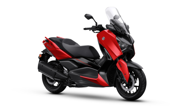 Yamaha XMAX 250 warna baru