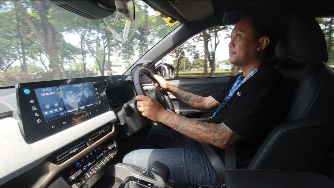 Test drive fitur baru Mitsubishi XForce Ultimate DS