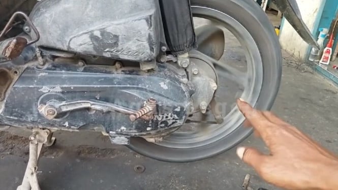 Solusi Atasi Roda Motor Matic yang Jalan Sendiri.