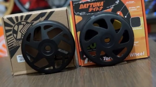 Mangkok Kampas Ganda Karpel NMAX: Kawahara DR vs Daitona 525