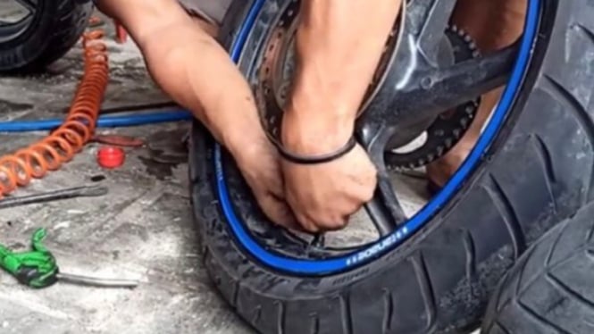 Ban tubeless