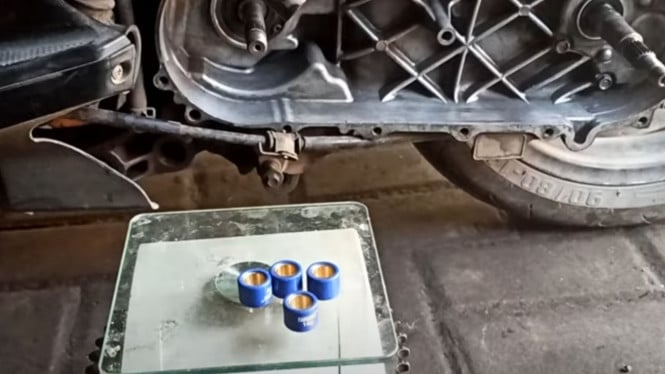 Cara ganti roller cvt