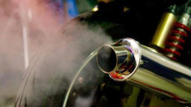 Knalpot motor