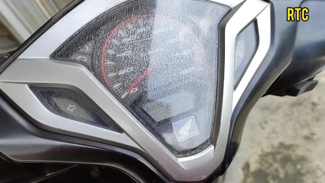 Kedipan Lampu Injeksi