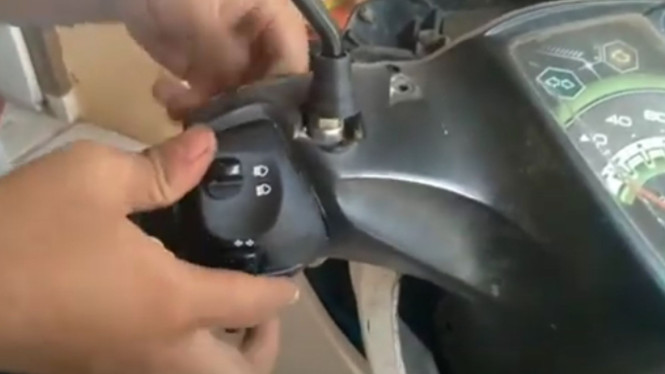 Ganti Saklar Lampu Mio