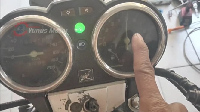 Jarum Speedometer Mega Pro