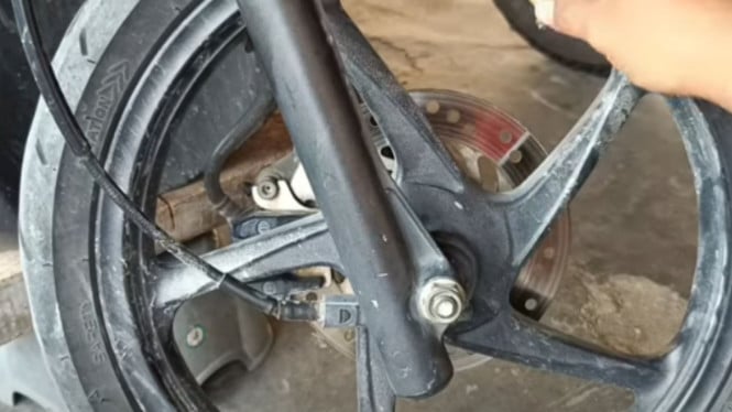 Perbaikan Suara Roda Motor