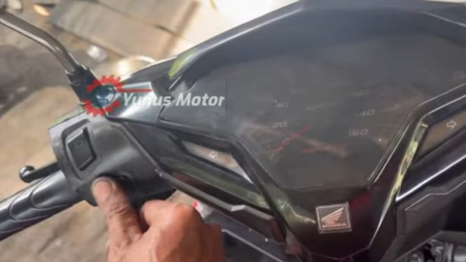 Vario LED 125 Mogok Total