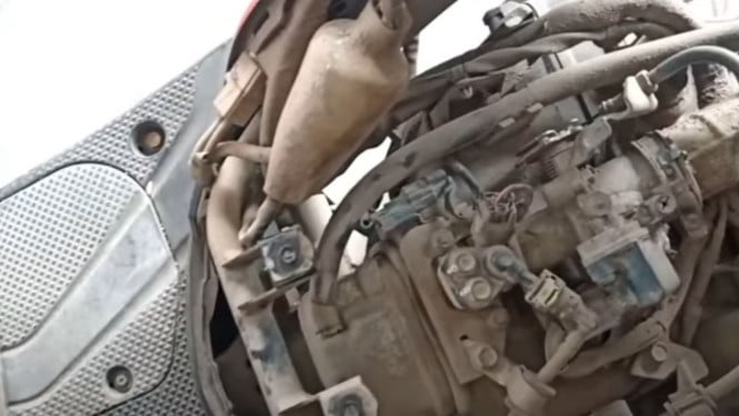 Cara Bersihkan Throttle Body