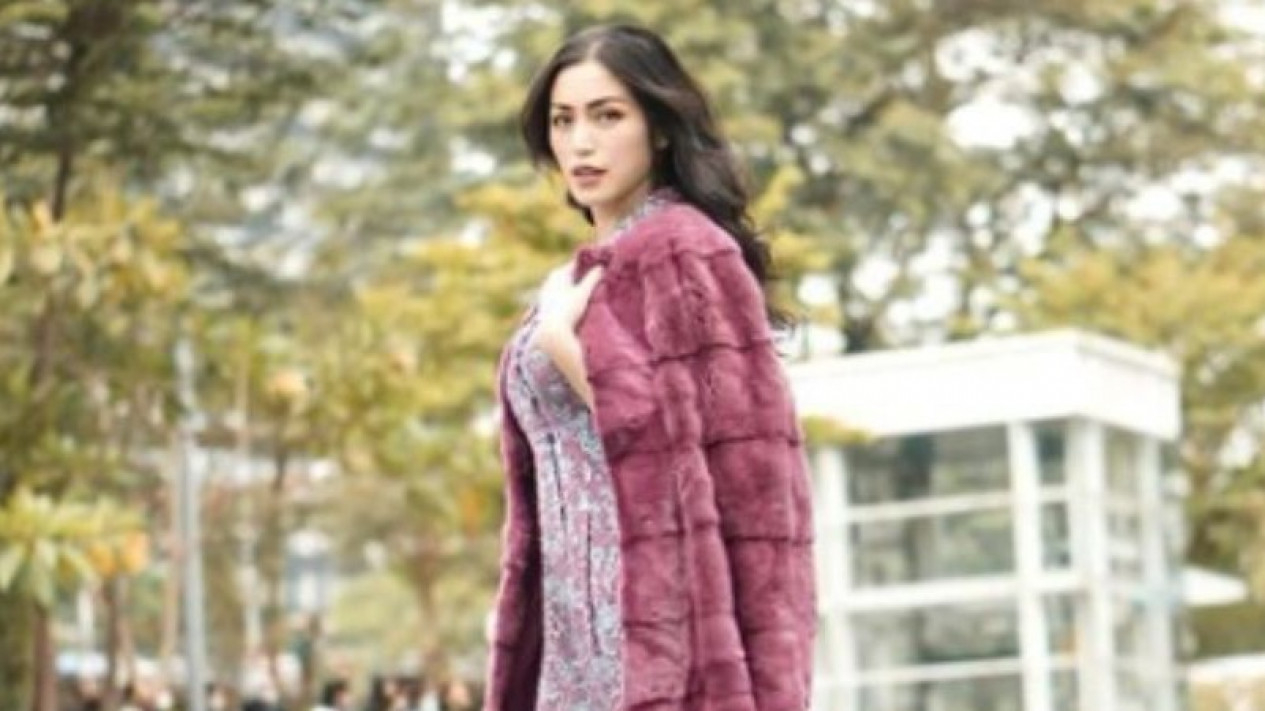 Jessica Iskandar Jual Tas Branded di IG: GaK Ada Artis Centang Biru yang  Komen