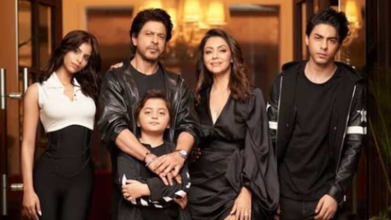 Jadi Pusat Perhatian Karena Anak dari Shah Rukh Khan, Suhana Khan