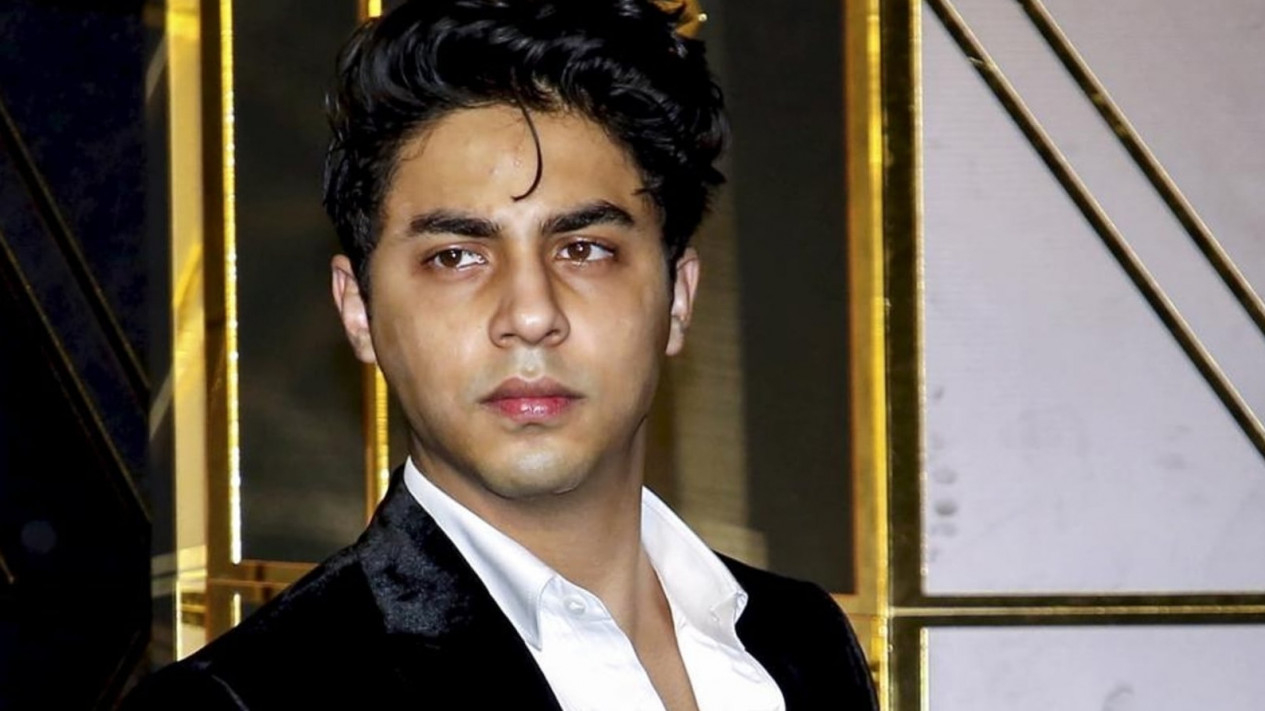 Shah Rukh Khan dan Aryan Bakal Tampil di Koffee With Karan? Begini Faktanya