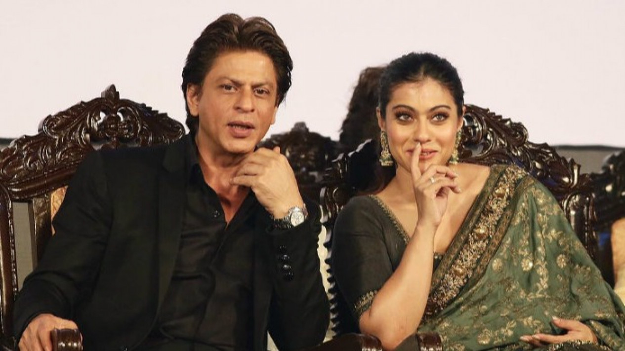 Puji Cara Bicara Shah Rukh Khan, Kajol Ingin Sang Aktor Jadi Pengacaranya