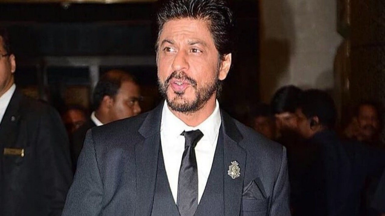 Shah Rukh Khan Pernah Disebut Aktor yang Buruk, Reaksinya Jadi Sorotan