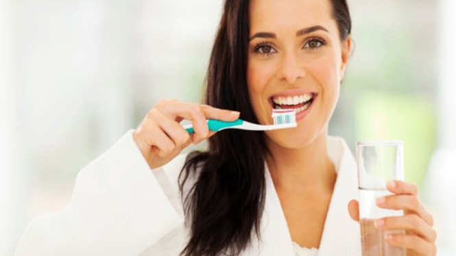 Ternyata Fakta Seputar Menyikat Gigi Ini Bikin Kamu Tercengang!