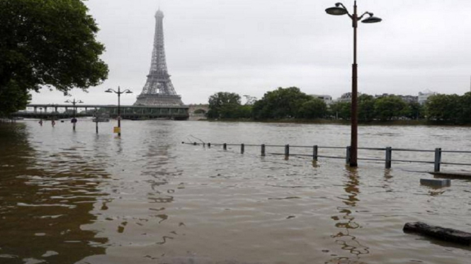 Paris Kebanjiran Oke