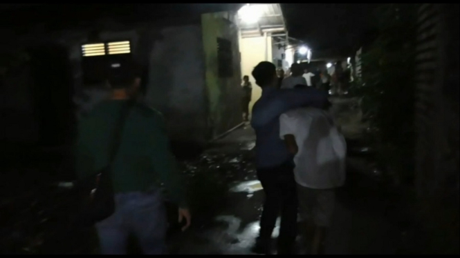 Gerebek Kampung Narkoba, Puluhan Polisi Diserang Warga