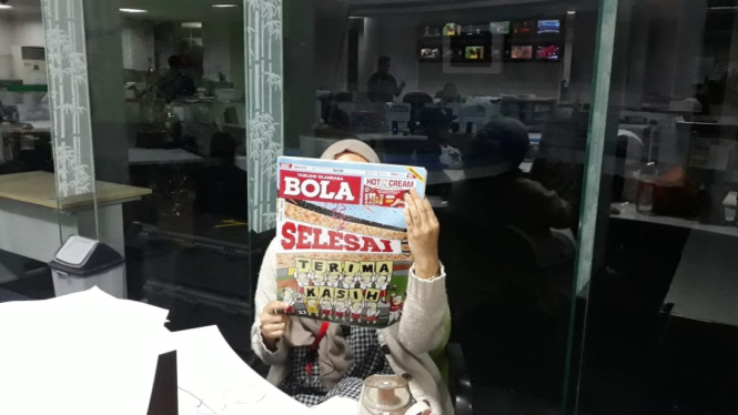 Tabloid Bola Pamit