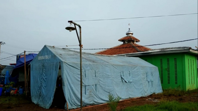 Puting Beliung Mengamuk, Dua Ratus Keluarga Tinggal di Tenda Pengungsian