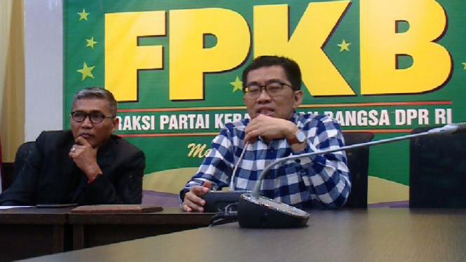 Timsus Cak Imin, Faisol Reza (kanan) dan Marfion yakin Cak Imin mampu memimpin PSSI.