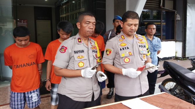 Tiga Remaja Bandit Jalanan di Depok Dibekuk