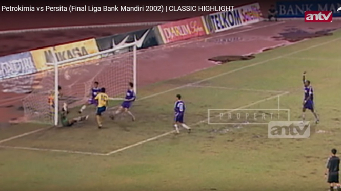 Petrokimia vs Persita (Final Liga Bank Mandiri 2002) Gol Yao Eloi Petro