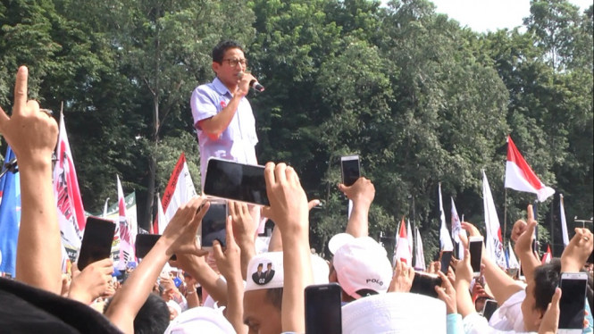 Kampanye Akbar Terakhir, Sandi Janjikan Perekonomian Indonesia Lebih Baik