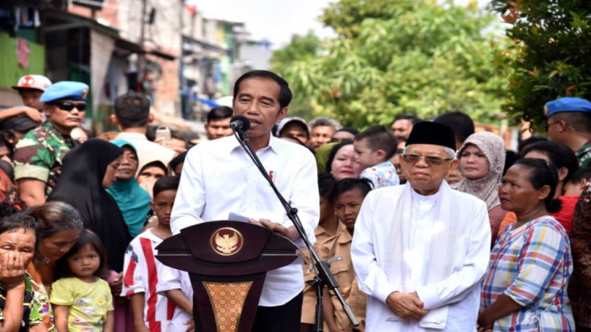 Pidato Kemenangan Jokowi-Maruf Amin di Kampung Deret Jakarta Pusat